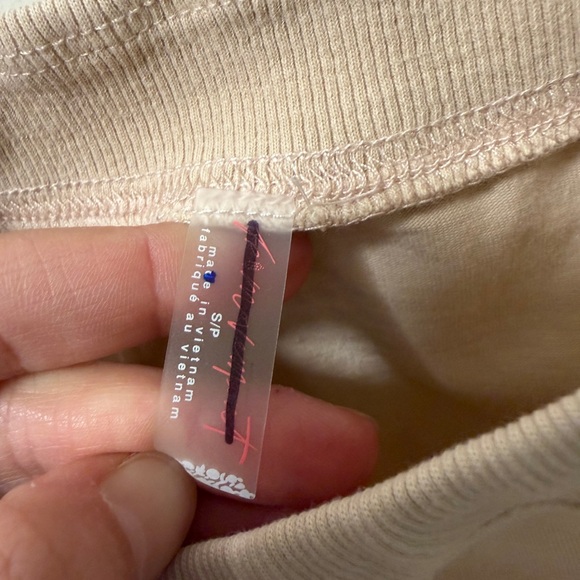 Free People Off The Shoulder Top - Picture 2 of 5